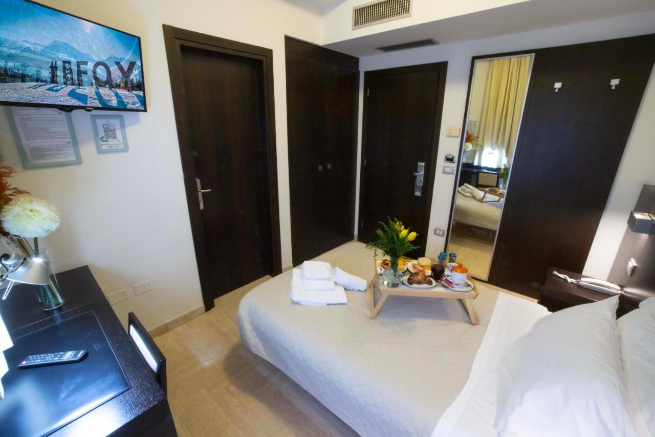 Albergo Cantiani Ancona Dış mekan fotoğraf